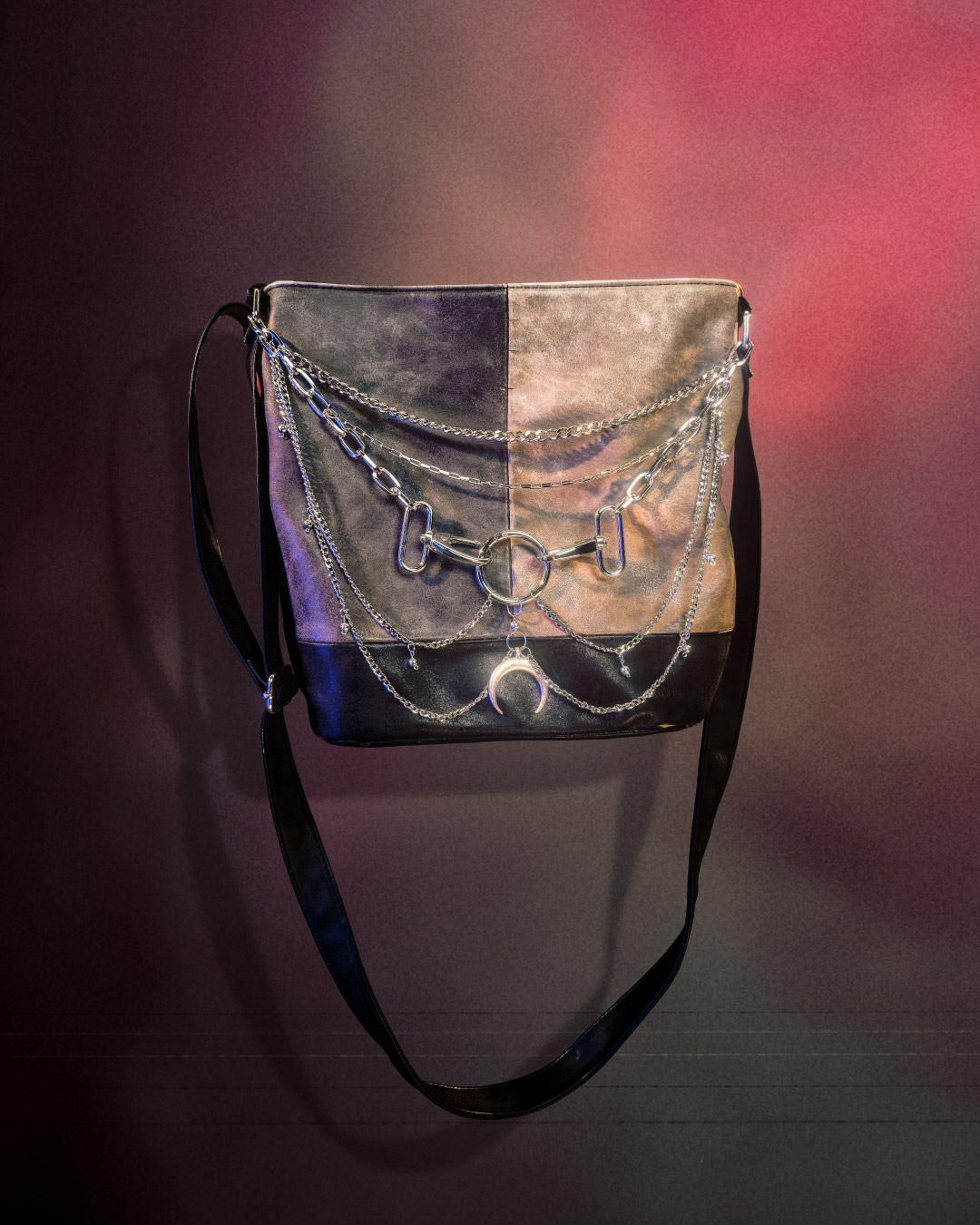 JL7891 Halo Eclipse Necklace - The Handbag Store